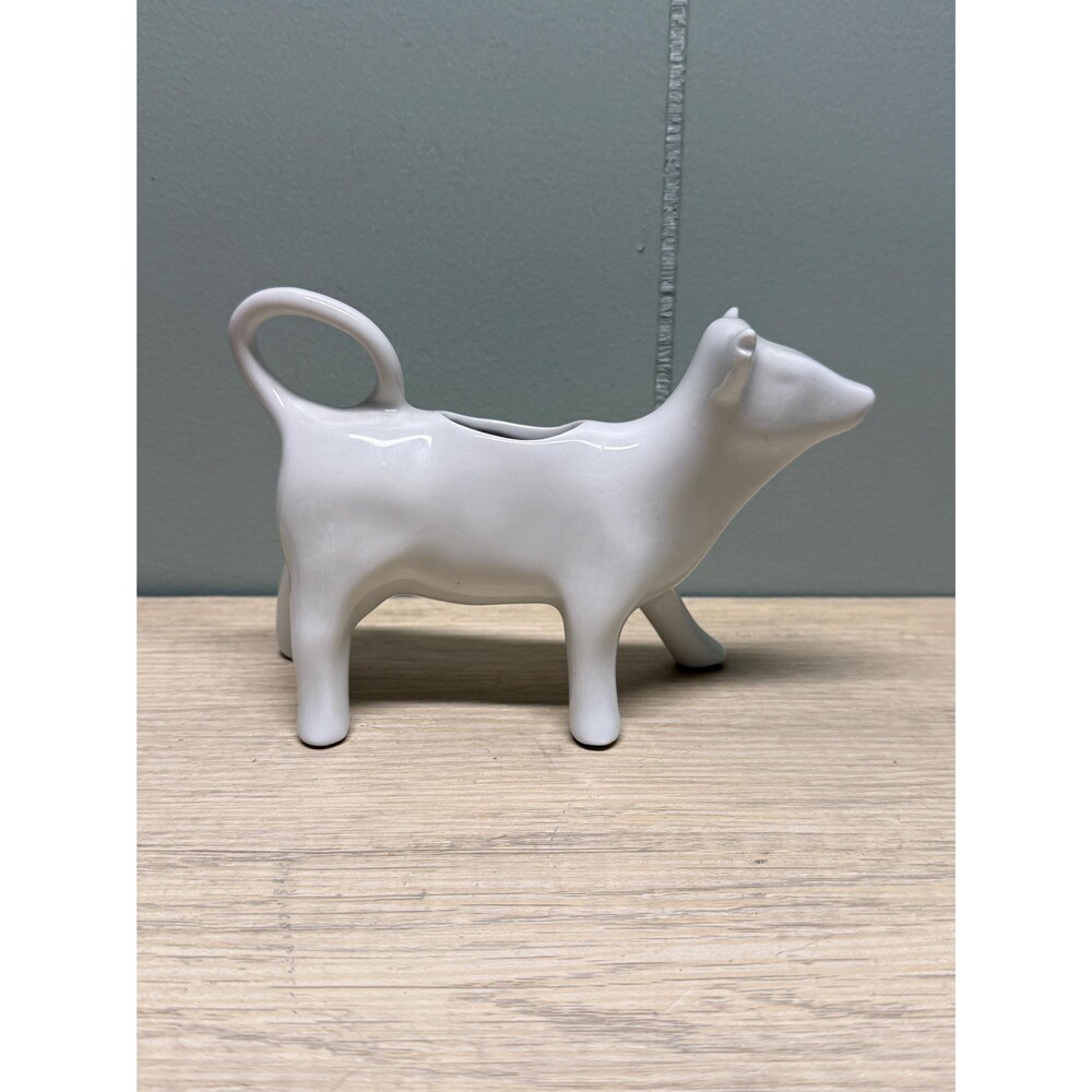 Vintage Pillivuyt France Porcelain White Cow Creamer
